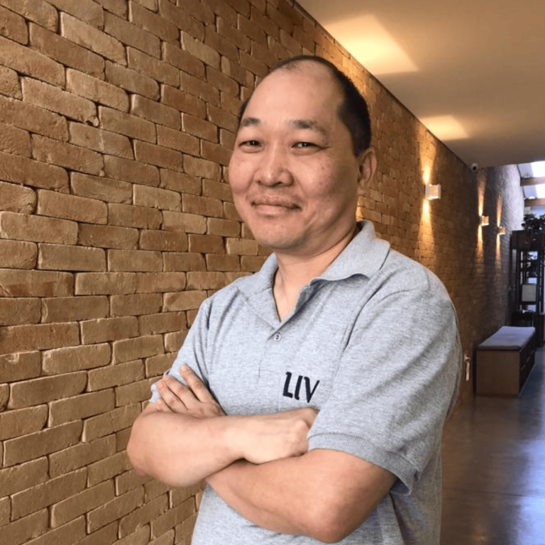 Takashi, massoterapeuta do LIV