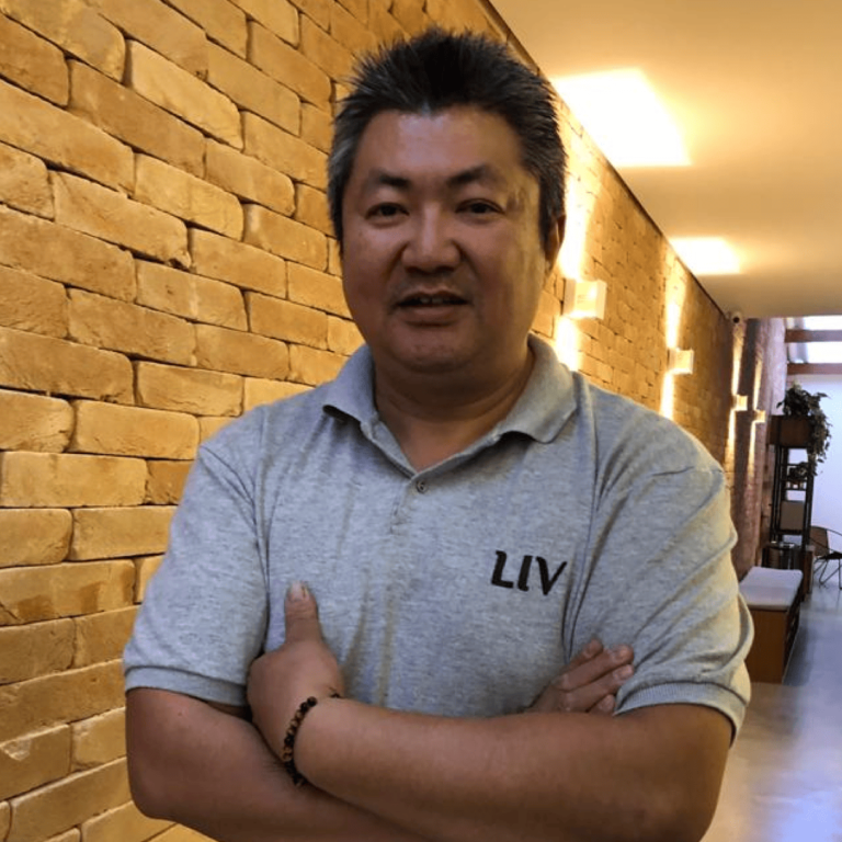 Tetsuo, massoterapeuta do LIV
