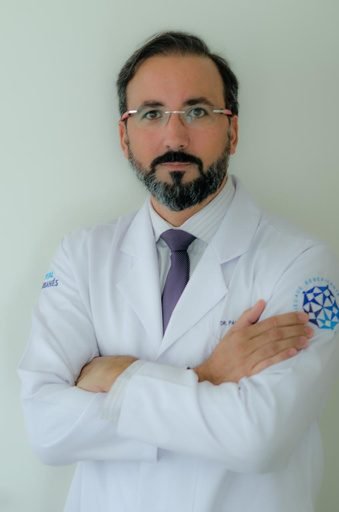 Dr. Paulo Roberto Szeles, médico ortopedista e especialista em Medicina Esportiva, no LIV